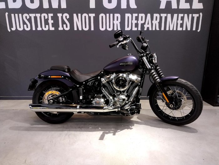 2025 Harley-Davidson Street Bob 117 (FXBB) Softail Purple
