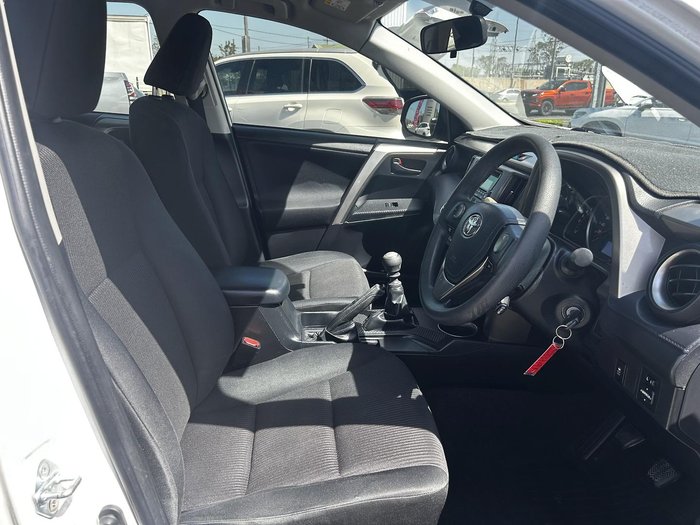 2013 Toyota RAV4 GX ZSA42R Glacier White