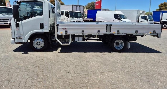 2024 Isuzu Nlr 45-150 Mwb Traypack