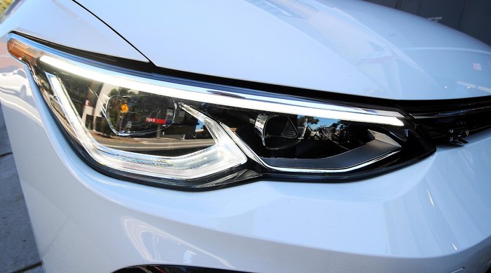 2023 Volkswagen Golf 110TSI R-Line 8 MY24 Pure White