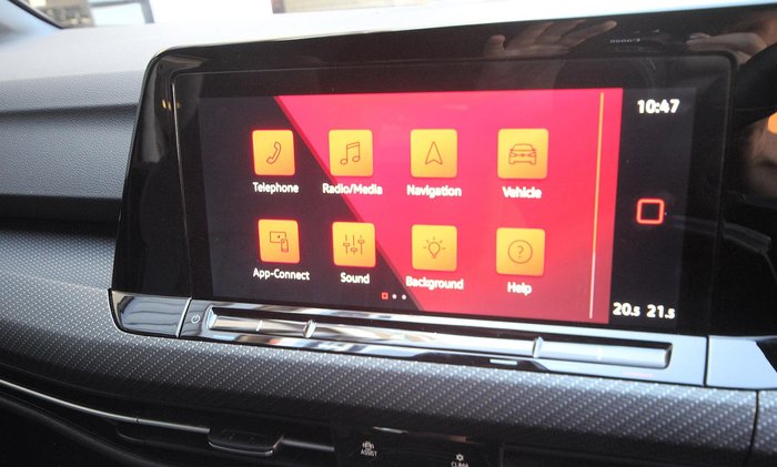 2023 Volkswagen Golf 110TSI R-Line 8 MY24 Pure White