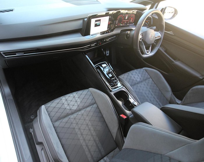 2023 Volkswagen Golf 110TSI R-Line 8 MY24 Pure White