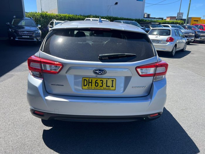 2017 Subaru Impreza 2.0i