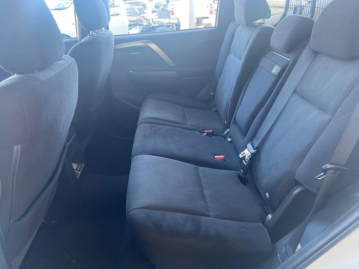 2020 Mitsubishi Pajero Sport GLX