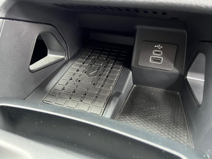 2025 Ford Everest Sport