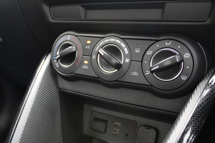 2019 Mazda 2 Maxx DJ Series Eternal Blue