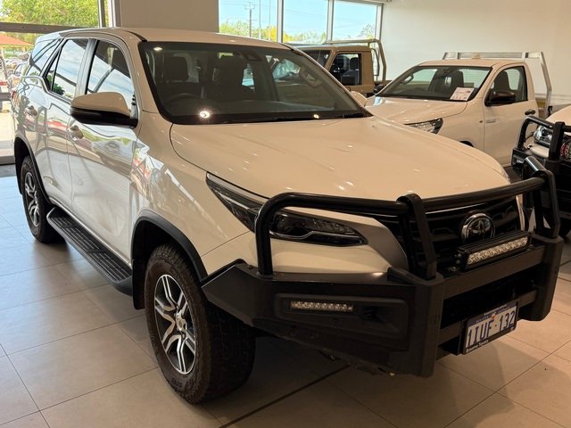 2022 Toyota Fortuner 2.8L DSL  6AT GX