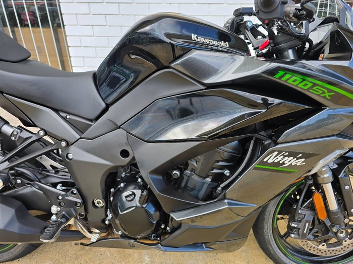 2025 Kawasaki 2025 NINJA 1100SX GREY