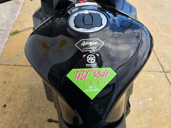 2025 Kawasaki 2025 NINJA 1100SX GREY