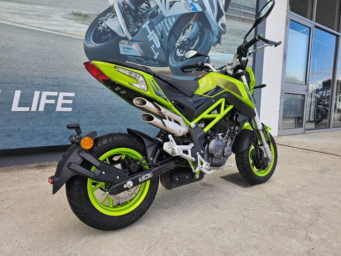2022 BENELLI TNT 125 Green
