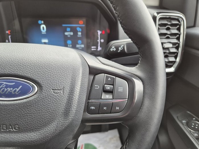 2025 Ford Everest Trend