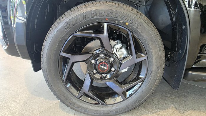 2025 Isuzu MU-X X-TERRAIN MY25.5 4X4 Dual Range Basalt Black