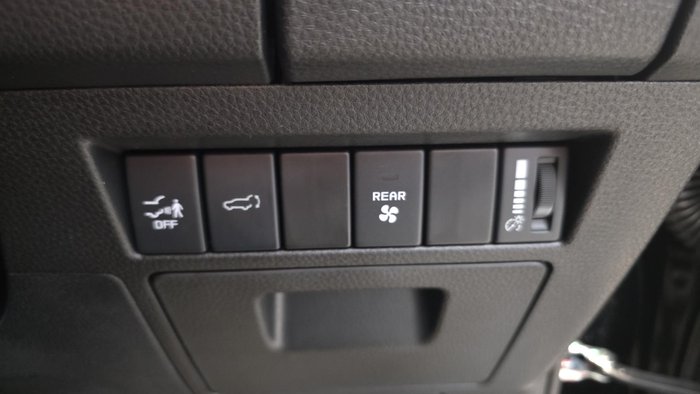 2025 Isuzu MU-X X-TERRAIN MY25.5 4X4 Dual Range Basalt Black