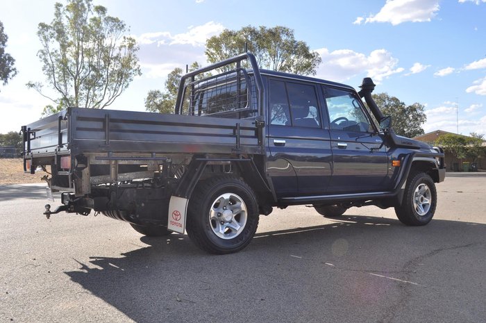 2023 Toyota Landcruiser GXL