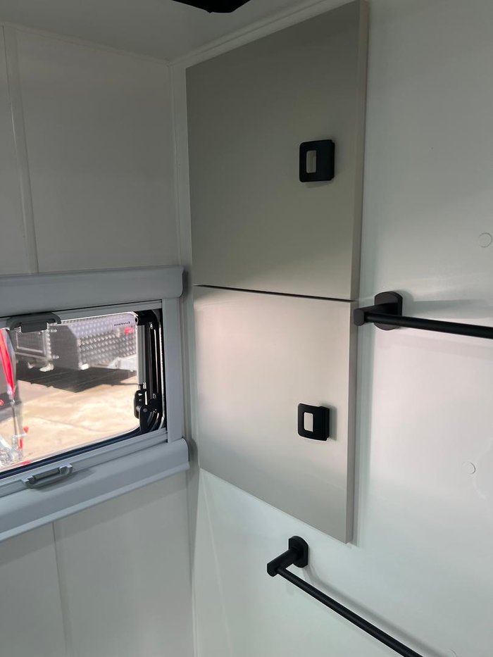 2024 Design RV Crx Semi Off Road F2-6, 21'10''