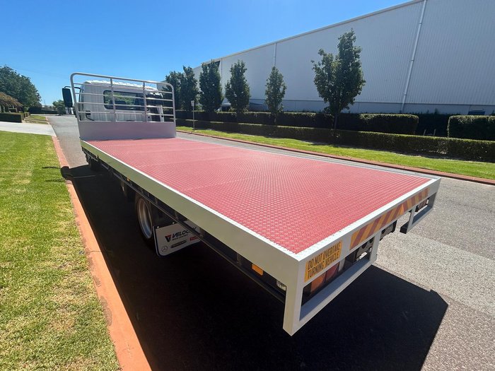 2025 Fuso Fighter 1124 White