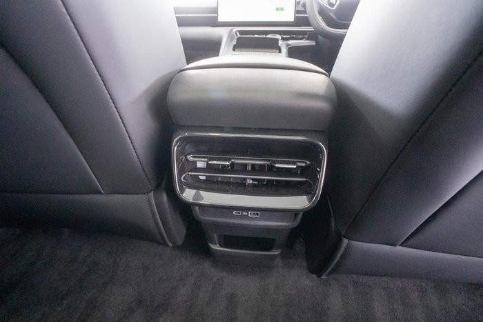 2025 Geely Starray EM-i Inspire