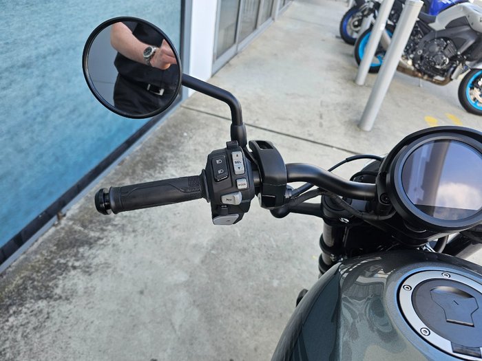 2023 Honda 2023 Honda CRUISER DCT ABS GREY