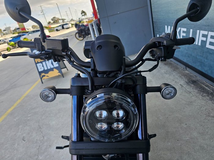 2023 Honda 2023 Honda CRUISER DCT ABS GREY