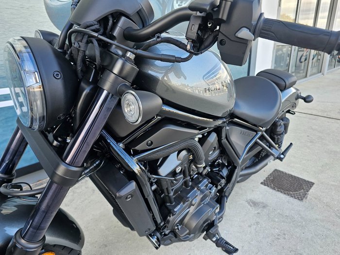 2023 Honda 2023 Honda CRUISER DCT ABS GREY