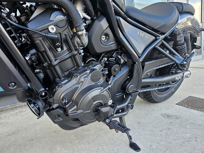 2023 Honda 2023 Honda CRUISER DCT ABS GREY