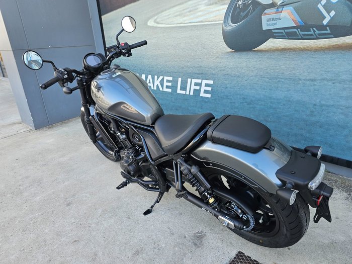 2023 Honda 2023 Honda CRUISER DCT ABS GREY