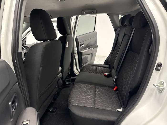 2023 Mitsubishi ASX LS