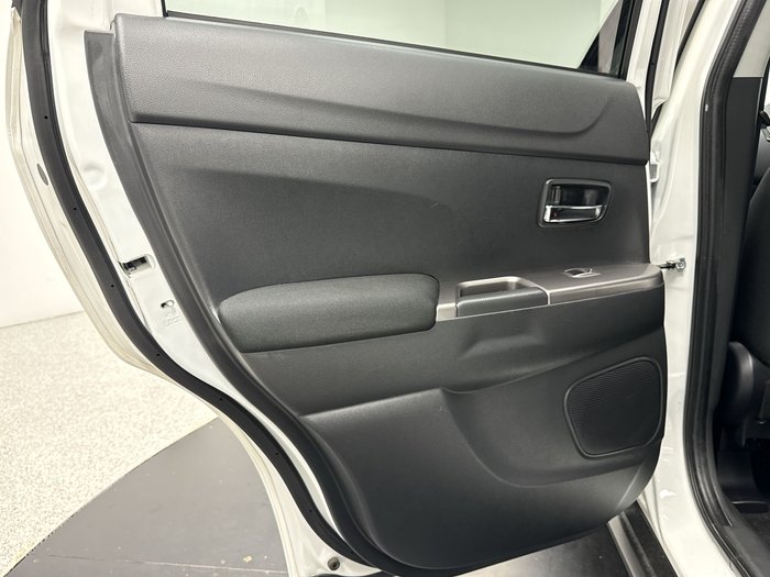 2023 Mitsubishi ASX LS