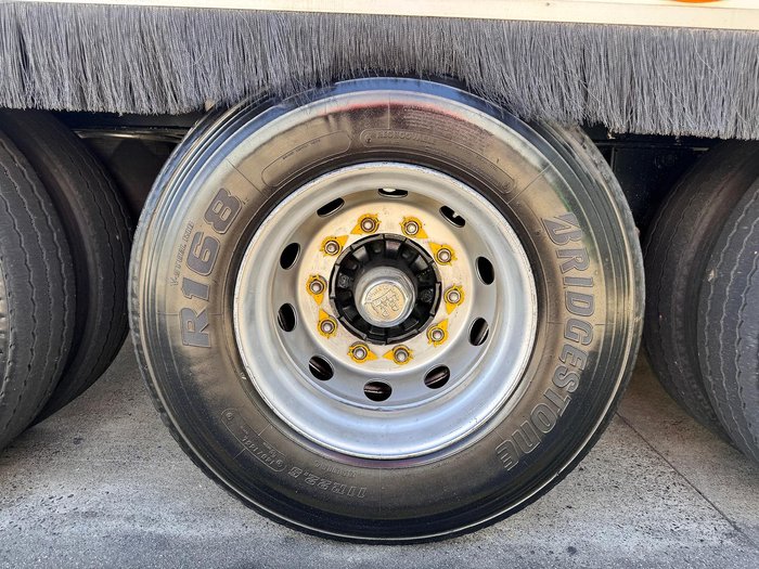 2014 FTE St3 24 Pallet -28 Freezer, Rear Evap Roller Door, 4.2M