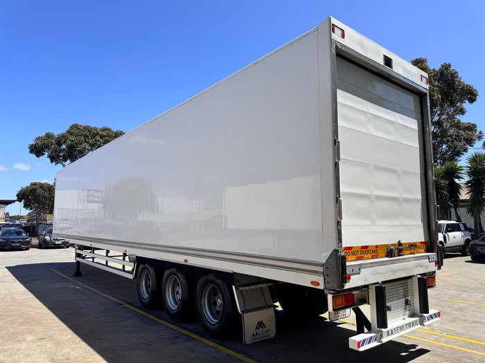 2014 FTE St3 24 Pallet -28 Freezer, Rear Evap Roller Door, 4.2M