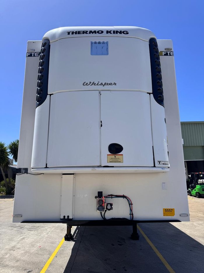 2014 FTE St3 24 Pallet -28 Freezer, Rear Evap Roller Door, 4.2M