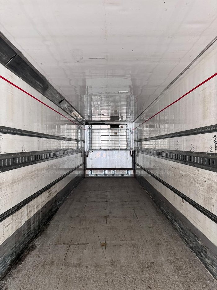 2014 FTE St3 24 Pallet -28 Freezer, Rear Evap Roller Door, 4.2M