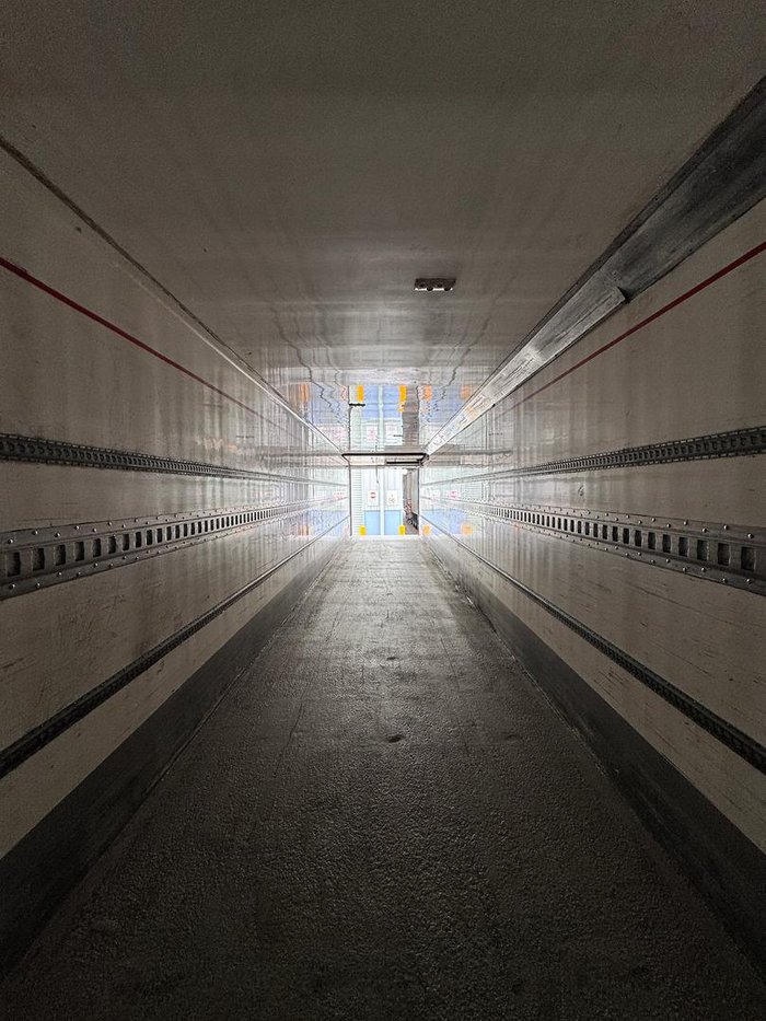 2014 FTE St3 24 Pallet -28 Freezer, Rear Evap Roller Door, 4.2M