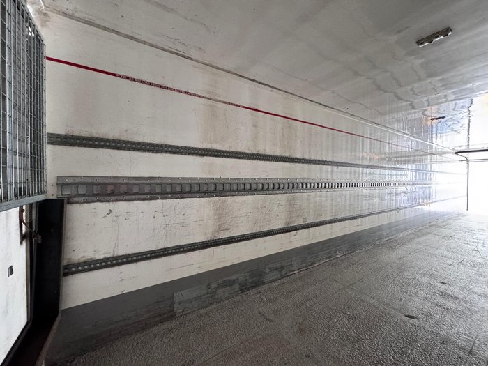 2014 FTE St3 24 Pallet -28 Freezer, Rear Evap Roller Door, 4.2M