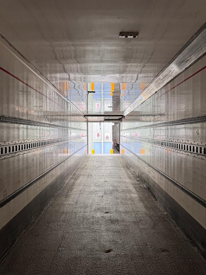 2014 FTE St3 24 Pallet -28 Freezer, Rear Evap Roller Door, 4.2M