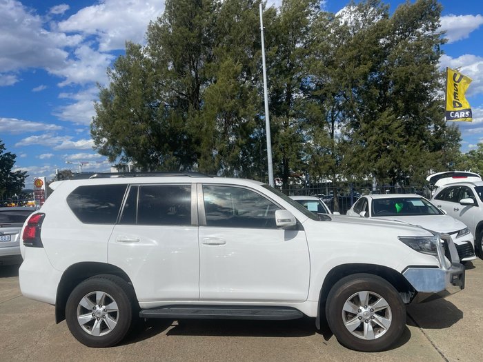 2017 Toyota Landcruiser Prado GXL