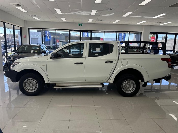 2017 Mitsubishi Triton GLX MQ MY17 4X4 Dual Range White