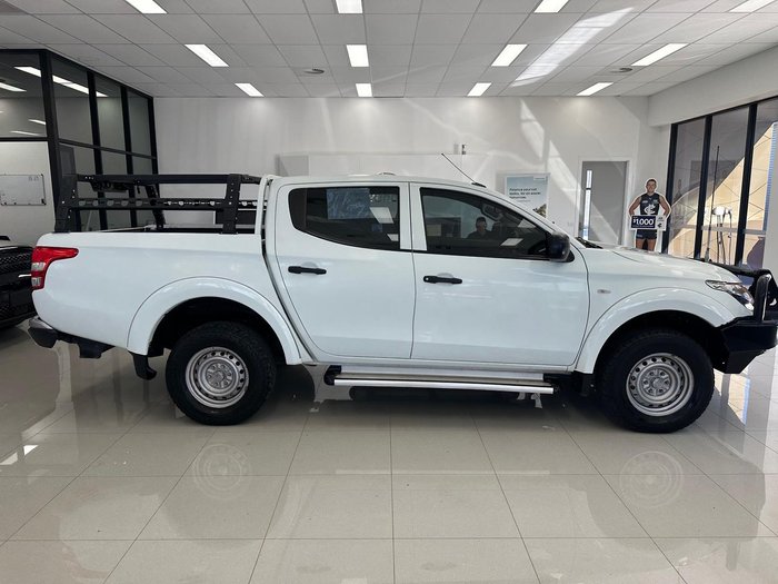 2017 Mitsubishi Triton GLX MQ MY17 4X4 Dual Range White