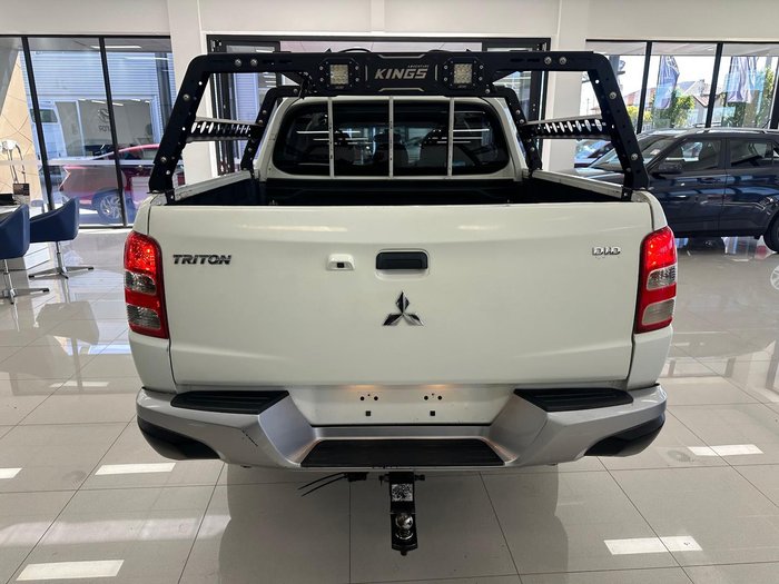 2017 Mitsubishi Triton GLX MQ MY17 4X4 Dual Range White