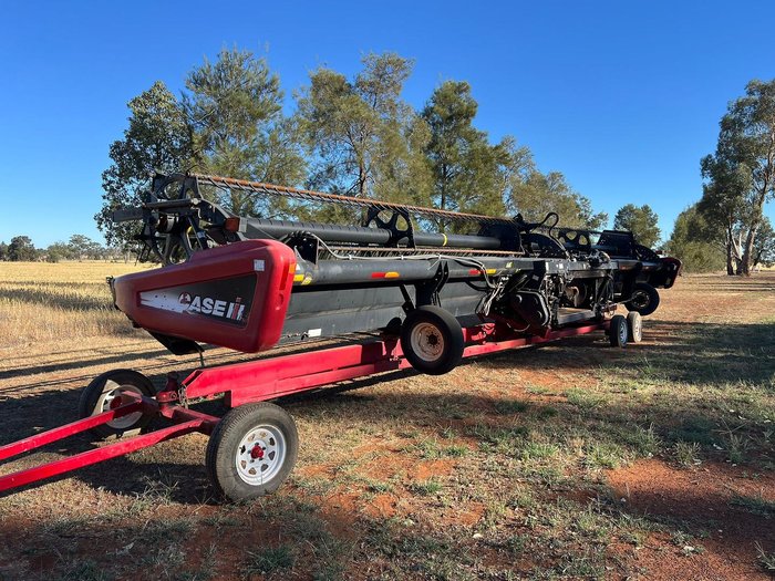 2012 CASE IH 2152 Red