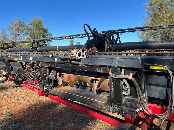 2012 CASE IH 2152 Red