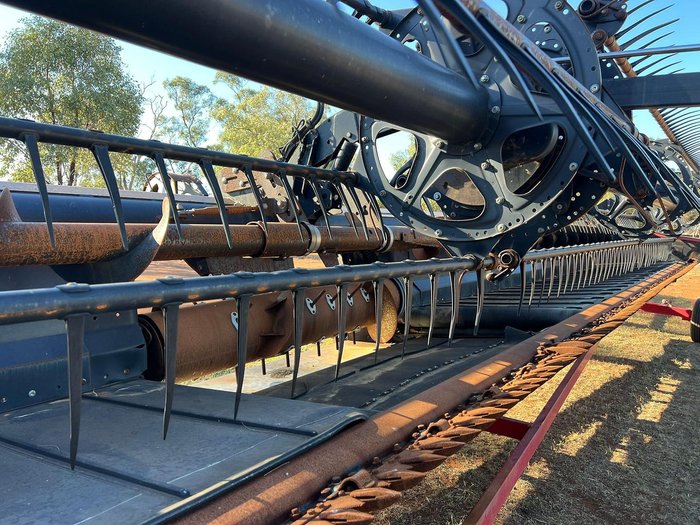 2012 CASE IH 2152 Red