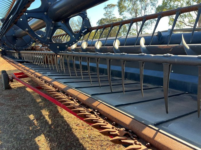 2012 CASE IH 2152 Red