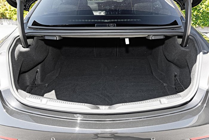 2020 Mercedes-Benz E-Class E200