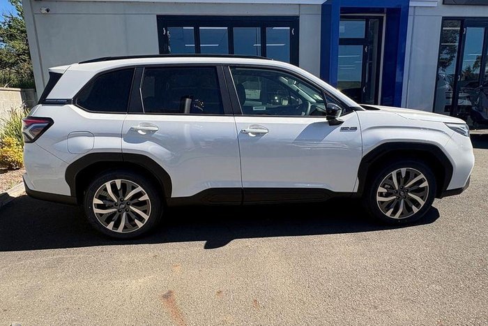 2025 Subaru Forester Hybrid Touring