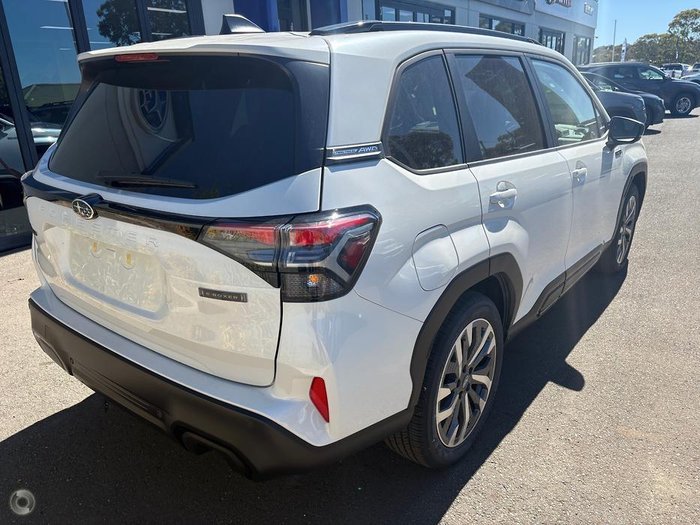 2025 Subaru Forester Hybrid Touring