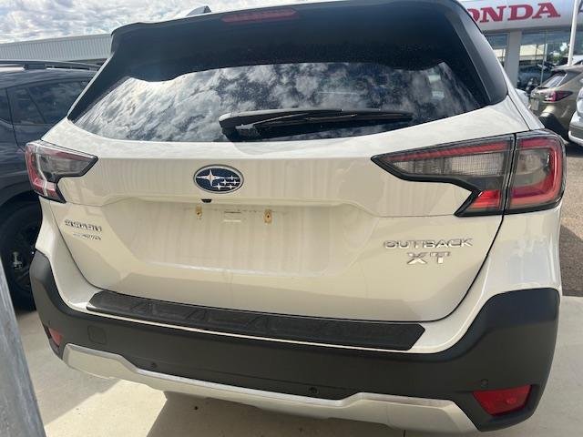 2025 Subaru Outback AWD Touring XT 6GEN MY25 AWD Crystal White