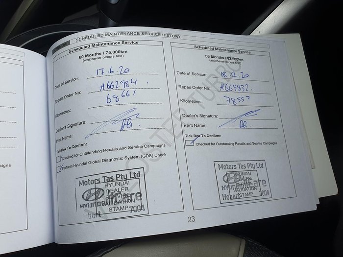 2014 Hyundai Veloster SR Turbo FS4 Series II Veloster Red