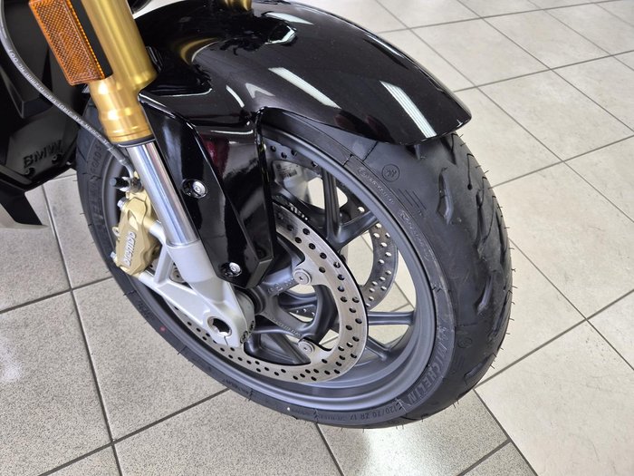 2024 BMW R 1250 R Triple Black R 1250 Black