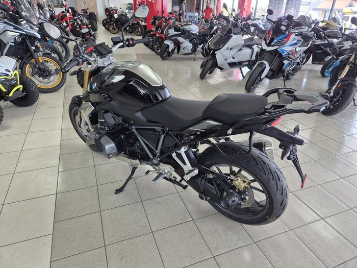 2024 BMW R 1250 R Triple Black R 1250 Black